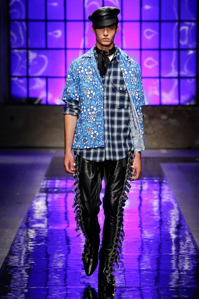 Look 41